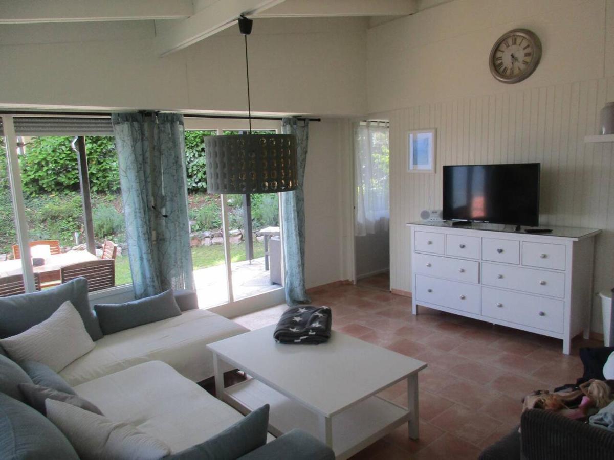 Inviting 2-Bed House In Tignale Villa Olzano ภายนอก รูปภาพ