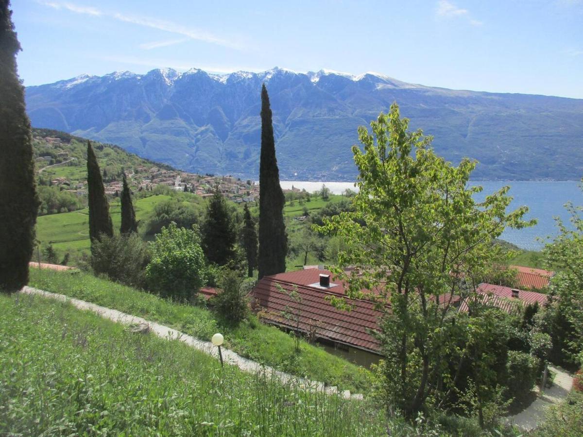 Inviting 2-Bed House In Tignale Villa Olzano ภายนอก รูปภาพ
